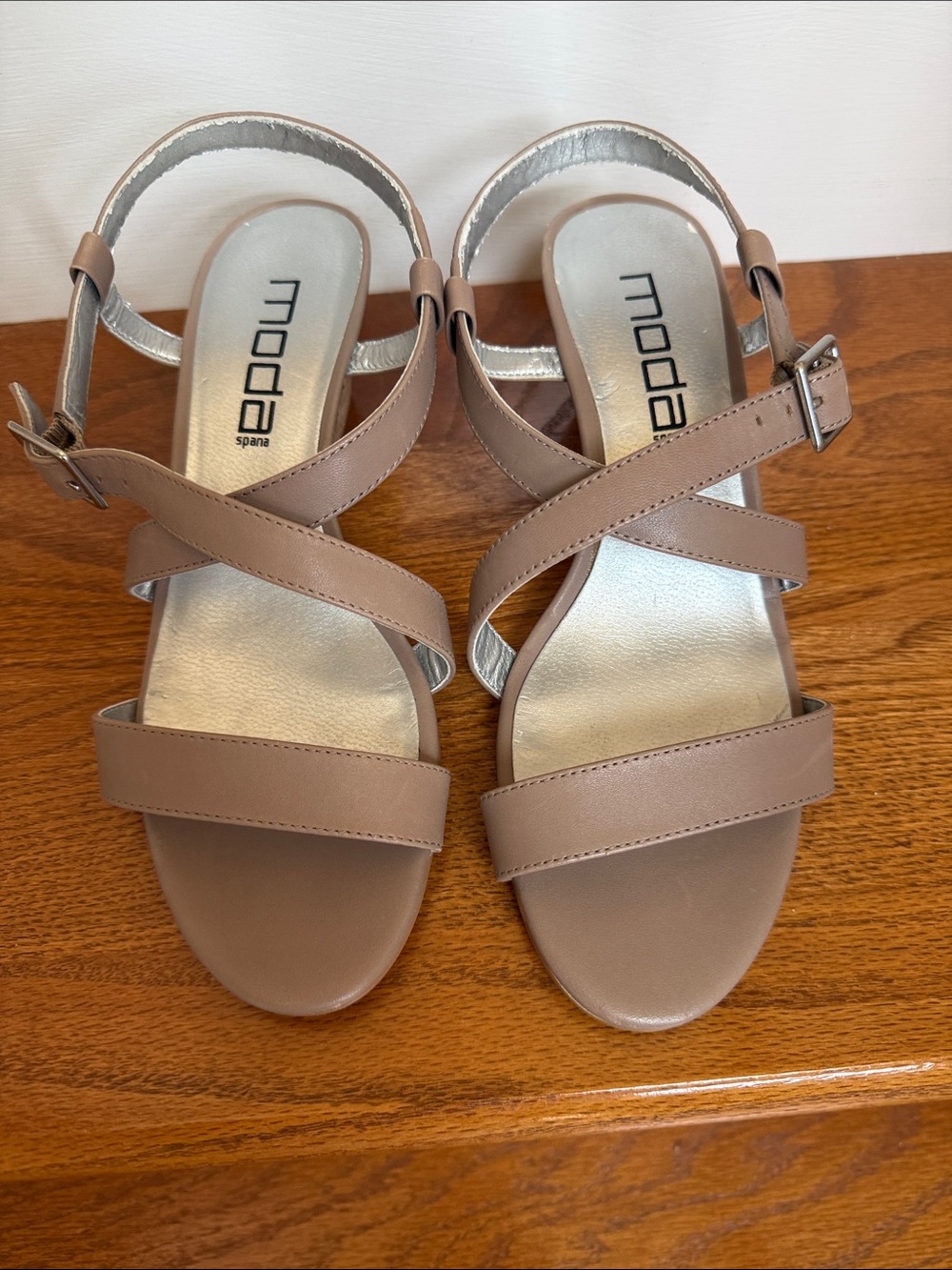 Moda Neutral Taupe Crisscross Sandals